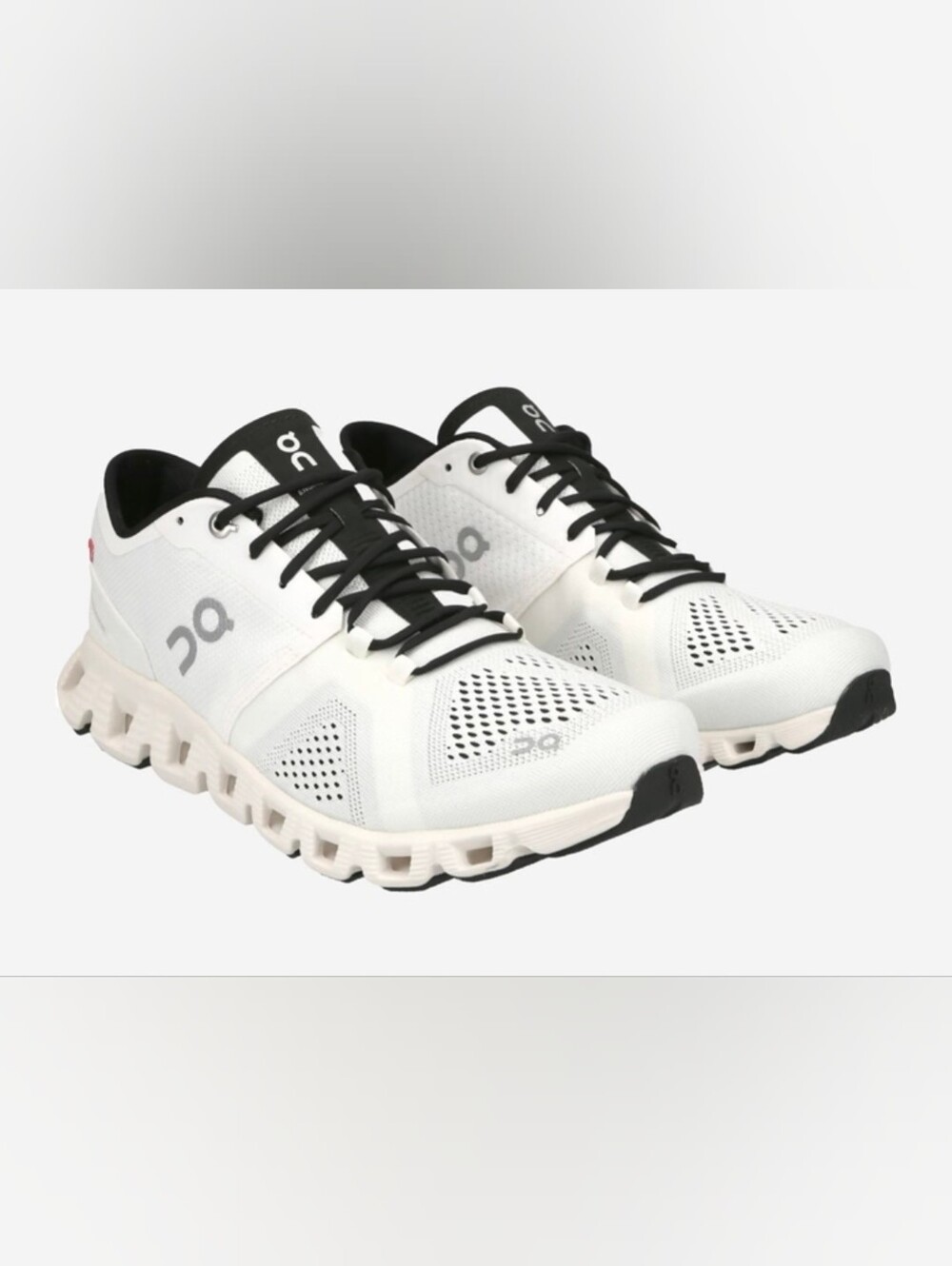 On Cloud X 3 Women's White Size 10